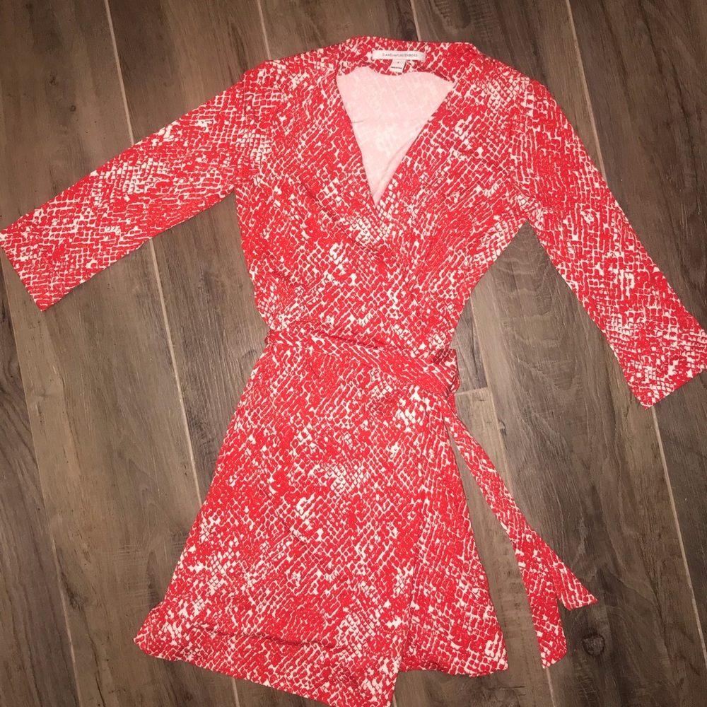 DVF New Julian Wrap Dress -mini -NWOT